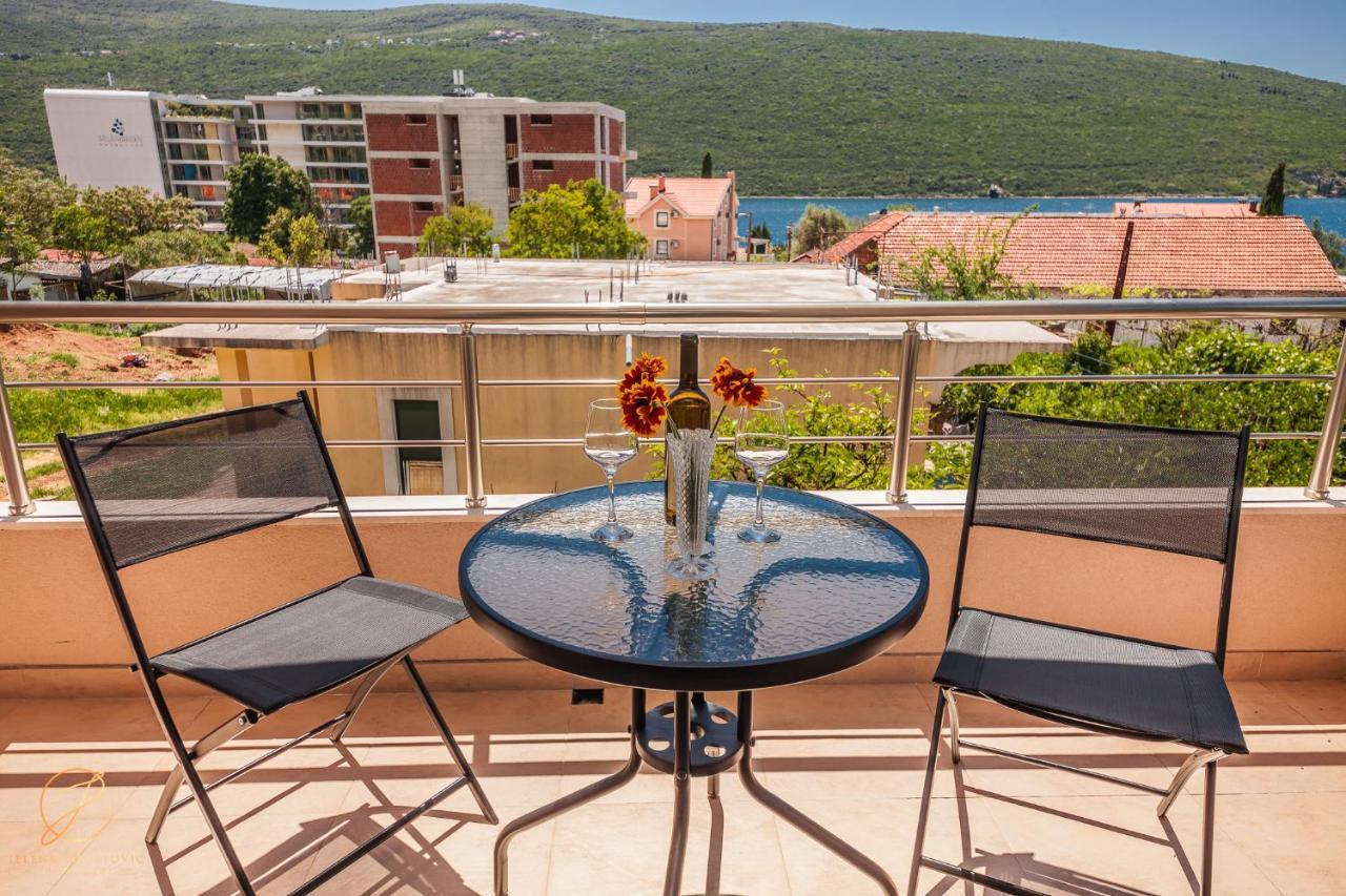 Apartments Ruzmarin Херцег-Новий Екстер'єр фото